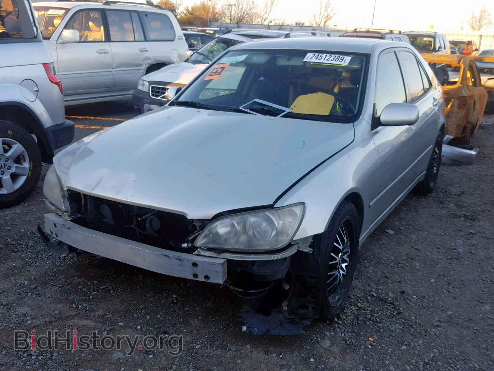 2001 LEXUS IS - VIN: JTHBD182X10028915 - Фото 2