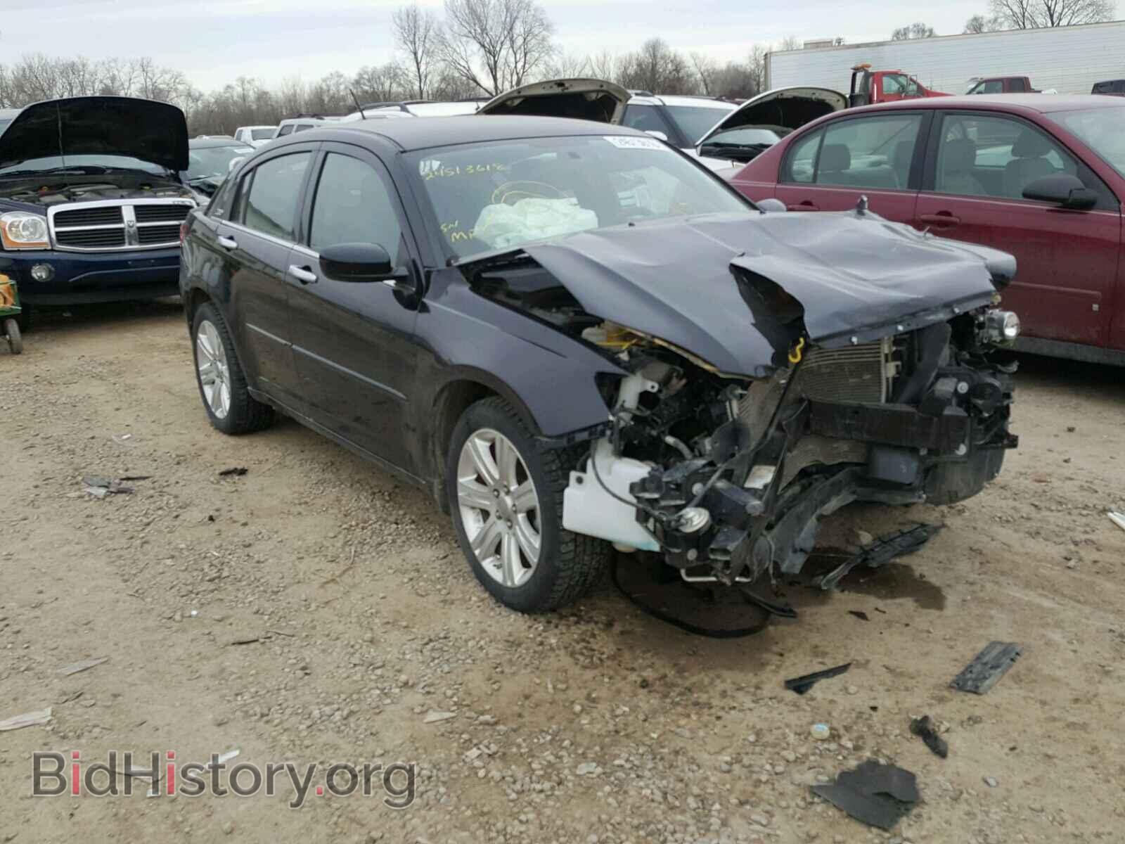 Фотография 1C3CCBAB9CN208079 - CHRYSLER 200 2012