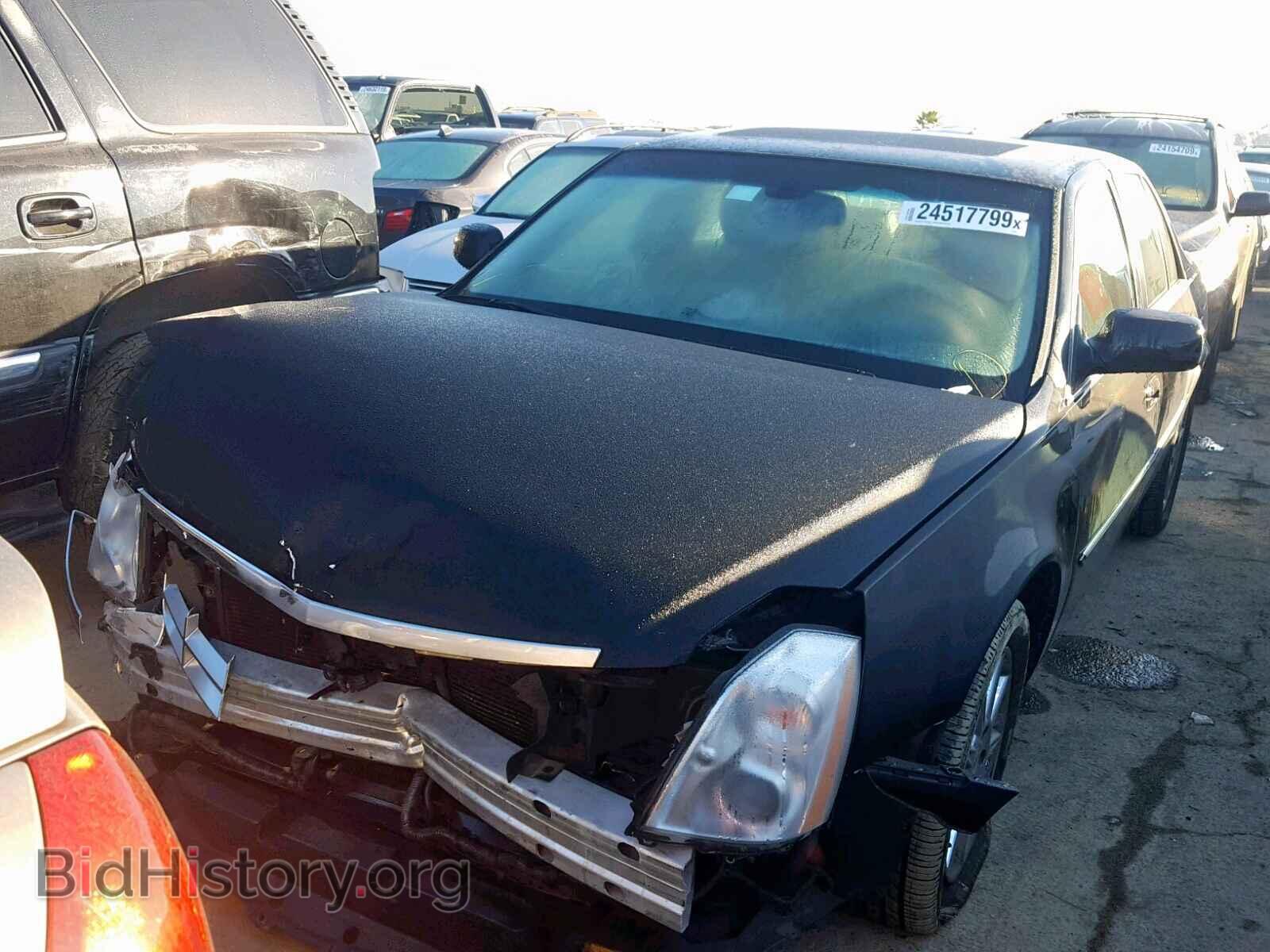 2011 CADILLAC DTS - VIN: 1G6KD5E69BU144345 - Фото 2