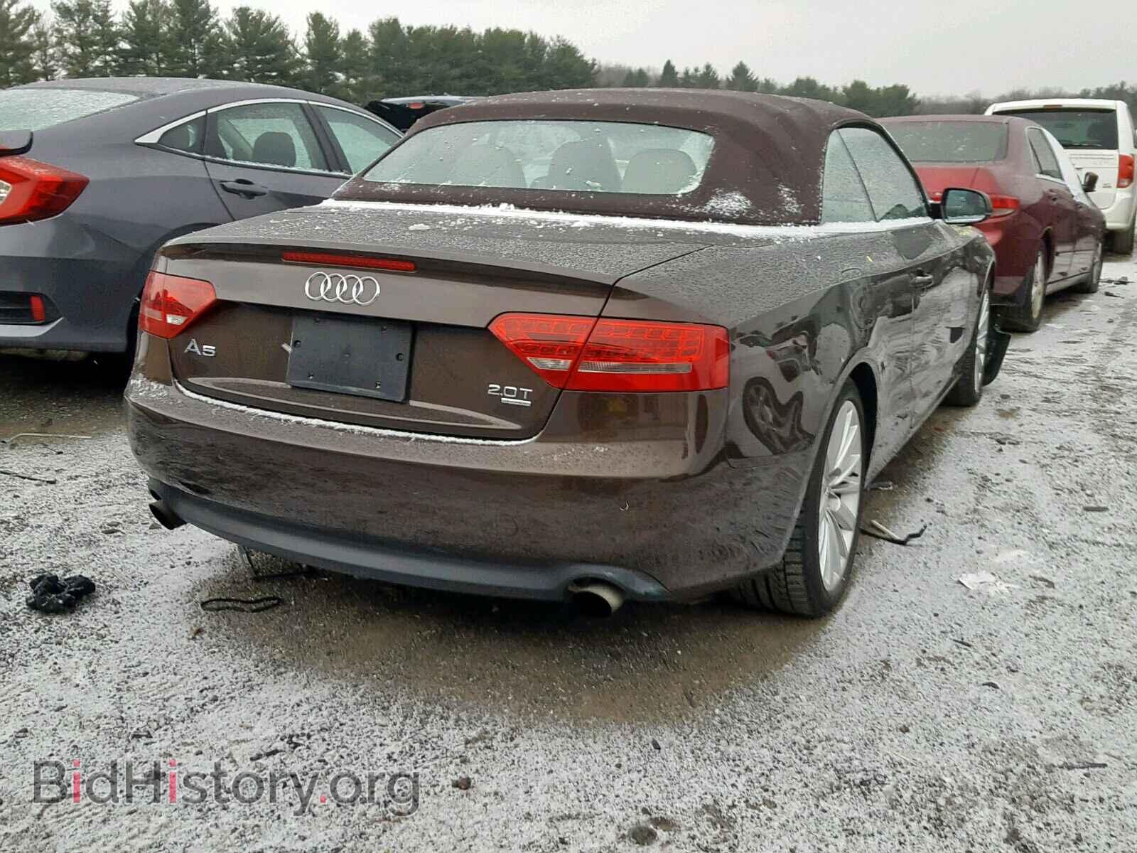 2011 AUDI A5 PREMIUM - VIN: WAULFAFH2BN012734 - Фото 4