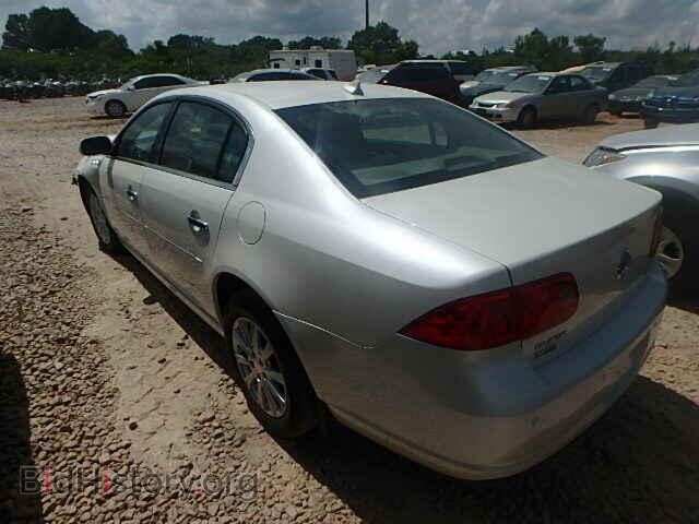 2011 BUICK LUCERNE - VIN: 1G4HC5EM6BU135543 - Фото 3
