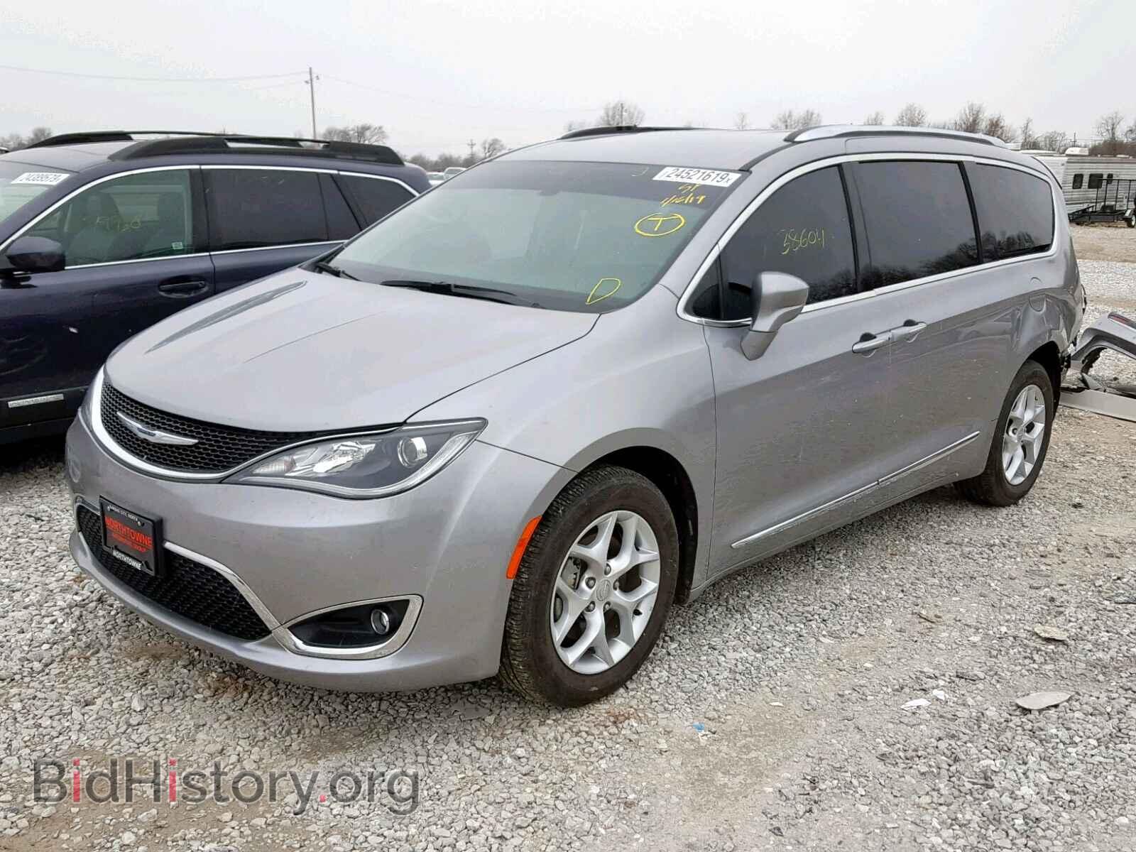 2017 CHRYSLER PACIFICA T - VIN: 2C4RC1EG8HR591853 - Photo 2