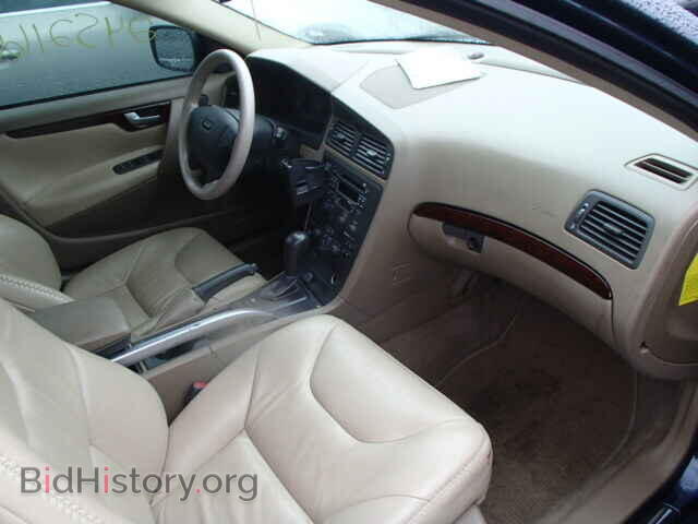 2001 VOLVO V70 - VIN: YV1SZ58D711003387 - Фото 5