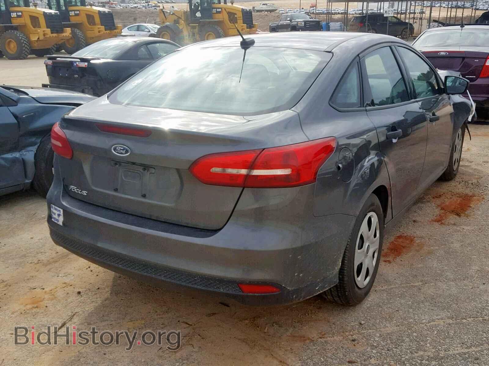 2016 FORD FOCUS - VIN: 1FADP3E27GL232201 - Photo 4