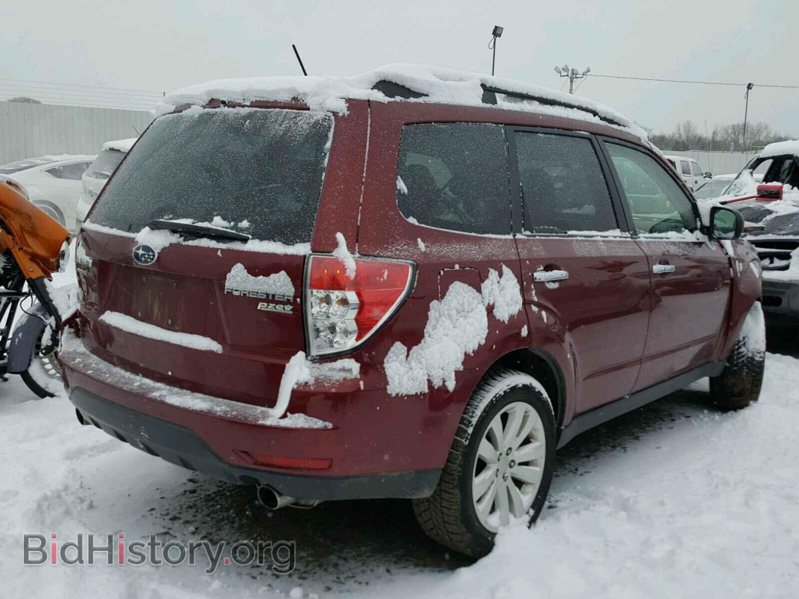 2011 SUBARU FORESTER - VIN: JF2SHAEC2BH777697 - Фото 4