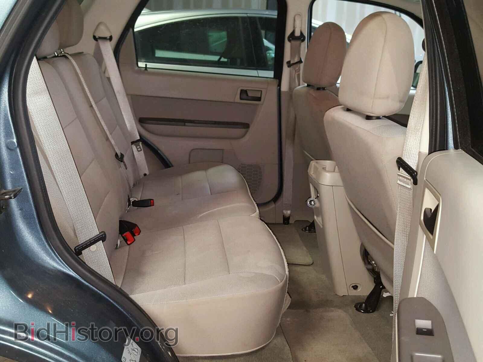 2011 FORD ESCAPE - VIN: 1FMCU0D77BKB28358 - Фото 6