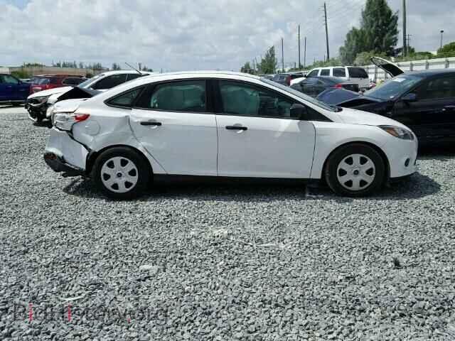2012 FORD FOCUS - VIN: 1FAHP3E27CL318278 - Photo 10