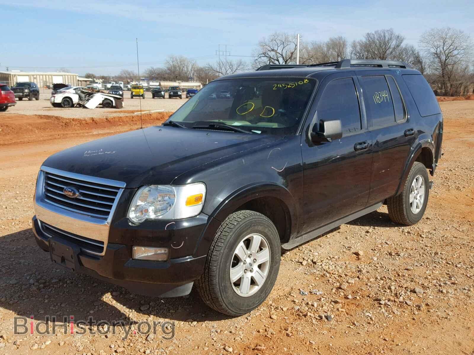 2010 FORD EXPLORER - VIN: 1FMEU6DE7AUA11408 - Photo 2