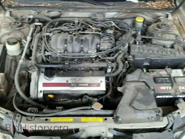 2000 NISSAN MAXIMA - VIN: JN1CA31D3YT552960 - Photo 7