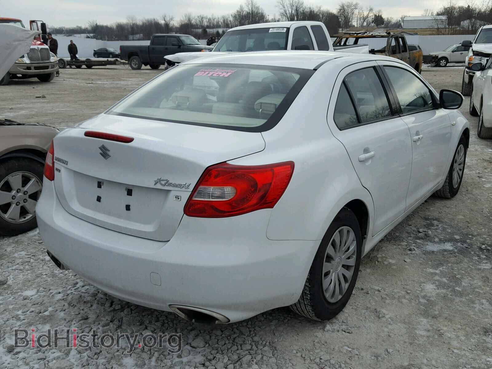 2010 SUZUKI KIZASHI - VIN: JS2RF9A19A6100135 - Фото 4