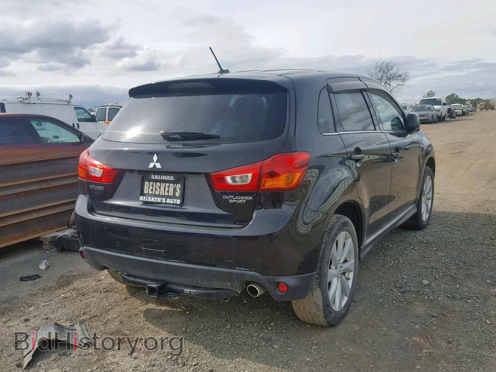 2015 MITSUBISHI OUTLANDER - VIN: 4A4AP4AU2FE017458 - Фото 4