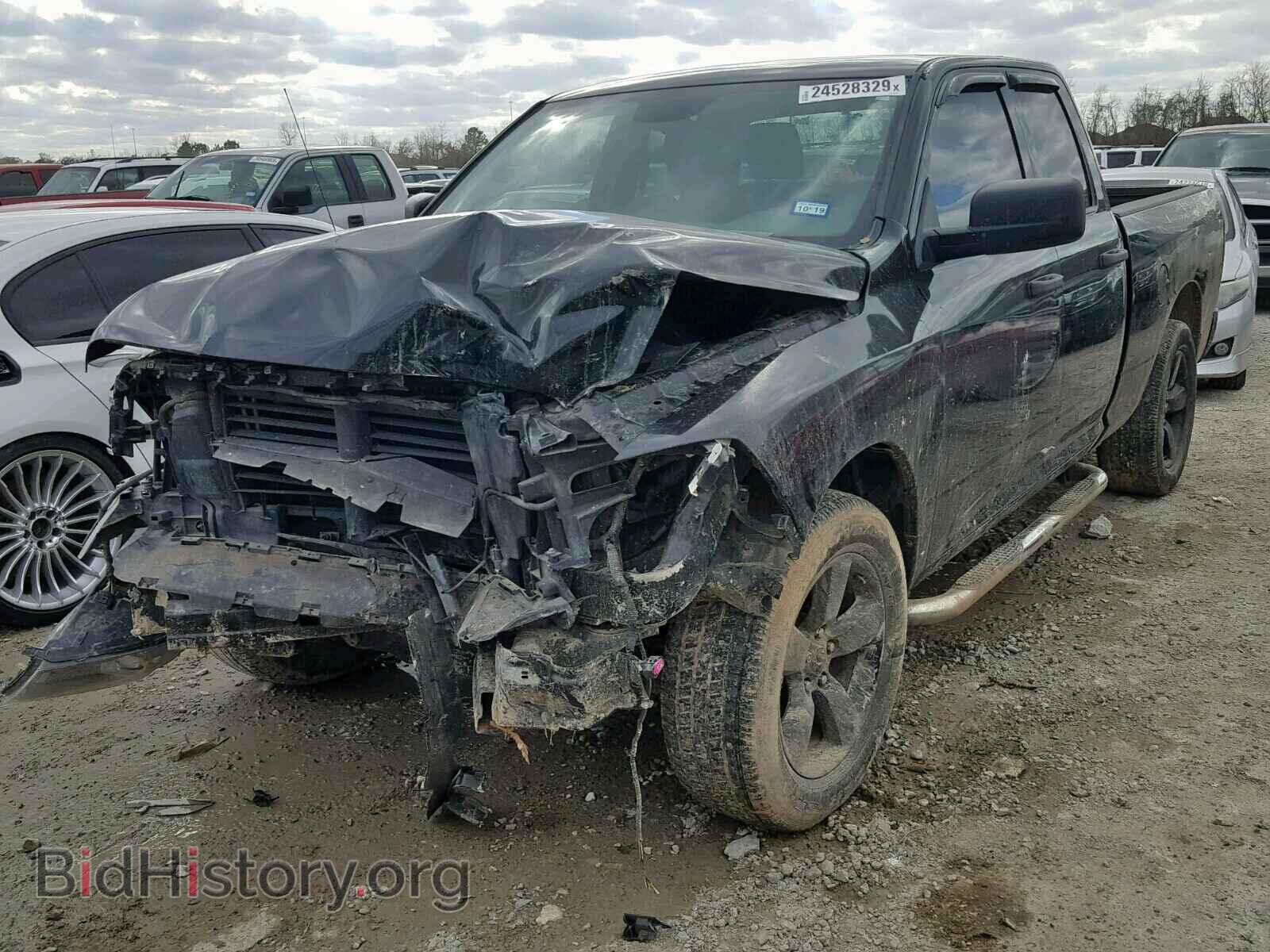 2014 RAM 1500 ST - VIN: 1C6RR6FT4ES355354 - Фото 2
