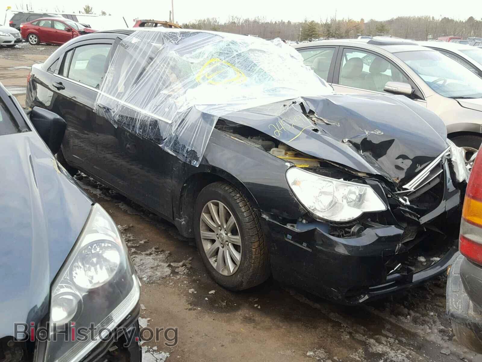 Photo 1C3CC5FB1AN167681 - CHRYSLER SEBRING 2010