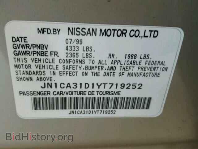 2000 NISSAN MAXIMA - VIN: JN1CA31D1YT719252 - Photo 10