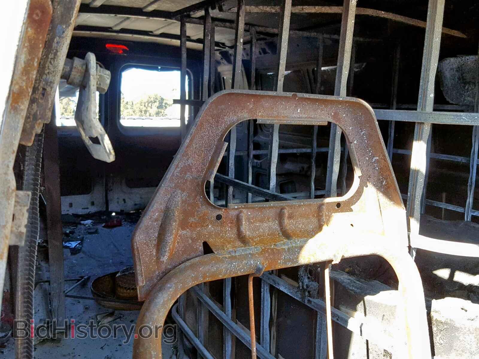 2002 FORD ECONOLINE - VIN: 1FTNS24L22HA61810 - Photo 6