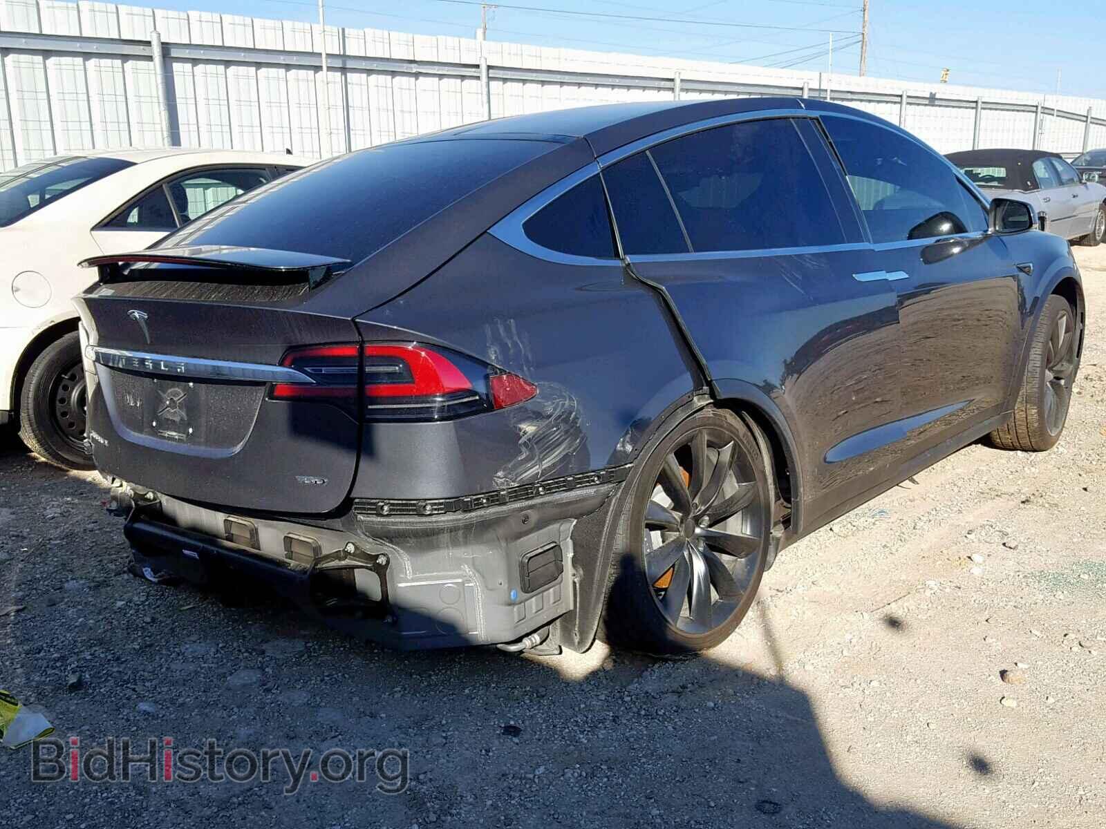 2018 TESLA MODEL X - VIN: 5YJXCAE27JF088344 - Photo 4