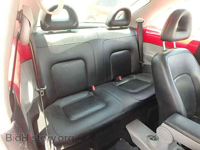 2000 VOLKSWAGEN BEETLE - VIN: 3VWCA21C8YM446580 - Фото 6
