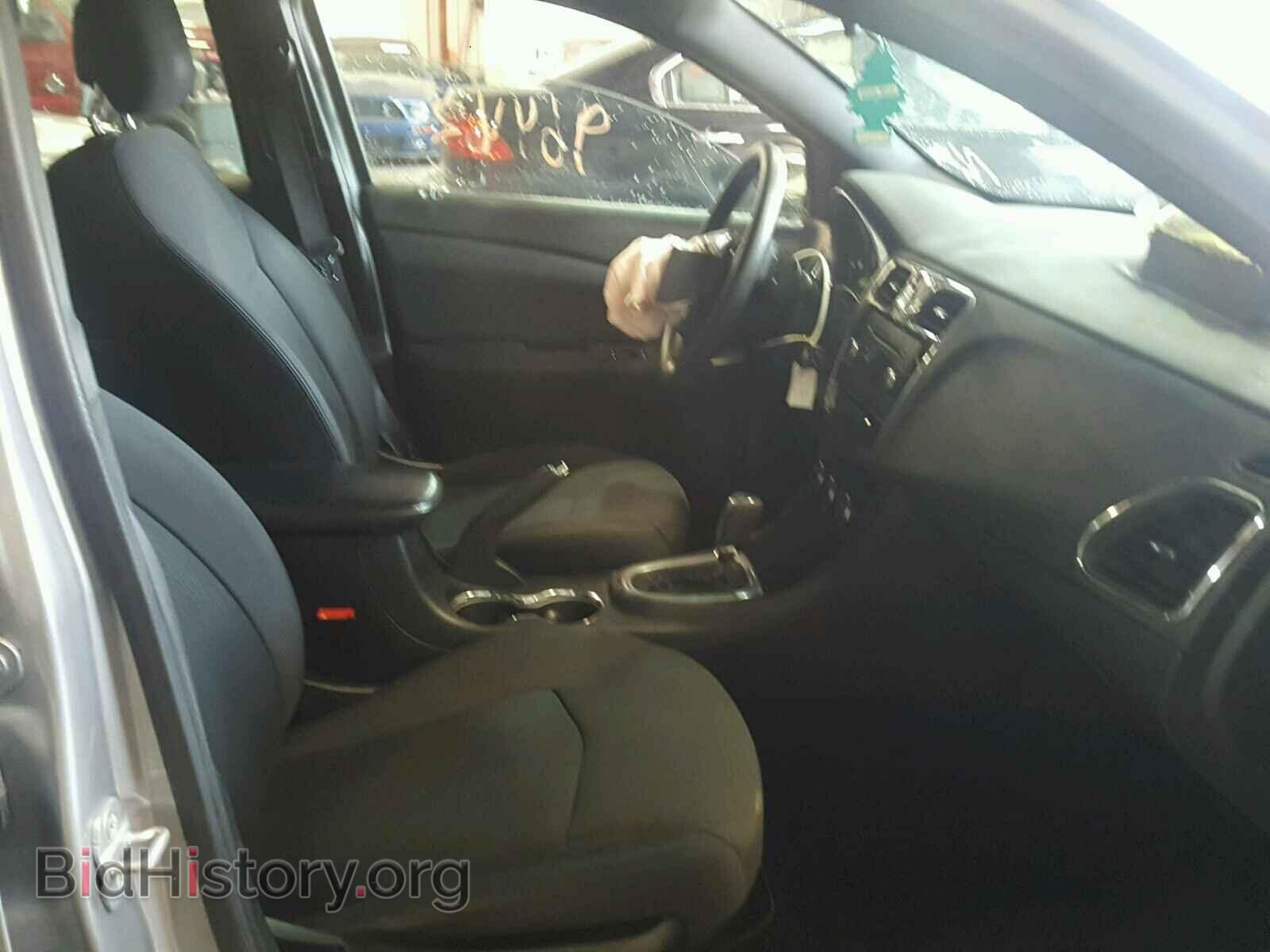 2013 CHRYSLER 200 - VIN: 1C3CCBAB3DN670381 - Фото 5