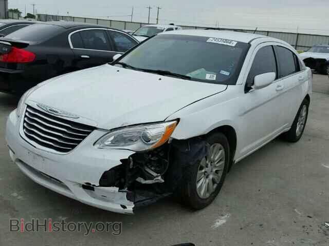 2012 CHRYSLER 200 - VIN: 1C3CCBAB4CN113557 - Фото 2