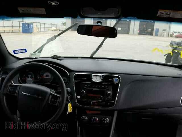 2012 CHRYSLER 200 - VIN: 1C3CCBAB4CN113557 - Фото 10