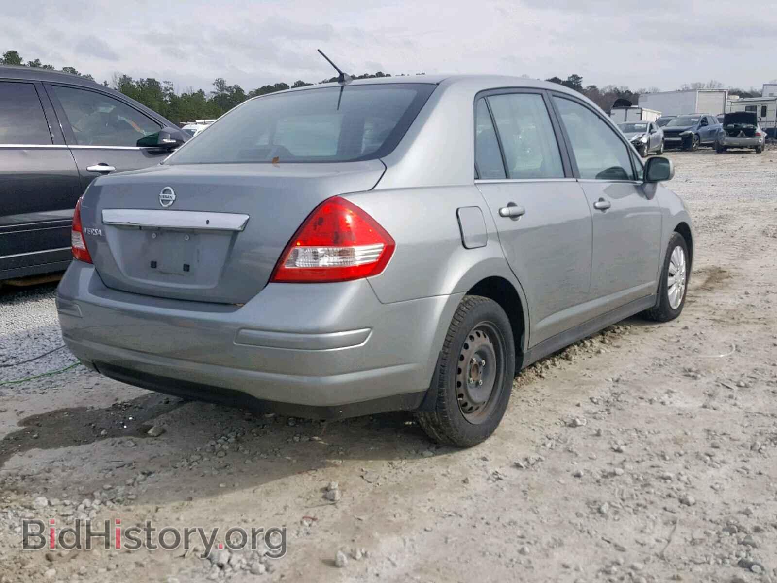 2009 NISSAN VERSA - VIN: 3N1BC11E19L364074 - Фото 4