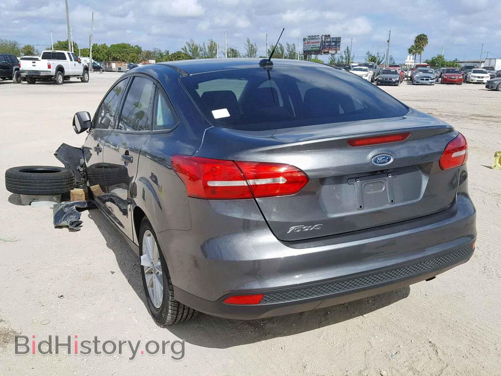 2017 FORD FOCUS - VIN: 1FADP3F22HL208484 - Photo 3