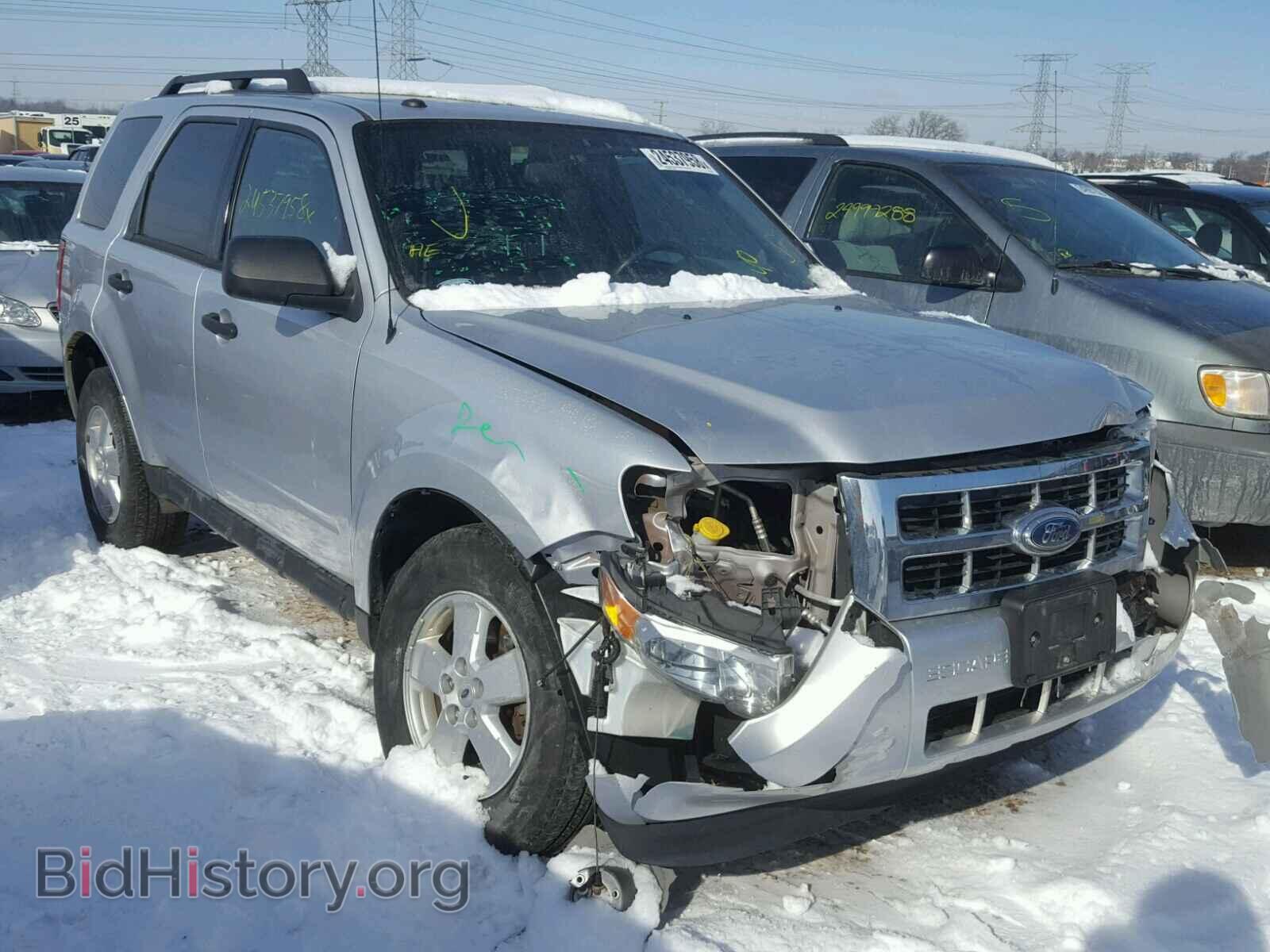 Фотография 1FMCU0D79BKB10671 - FORD ESCAPE 2011