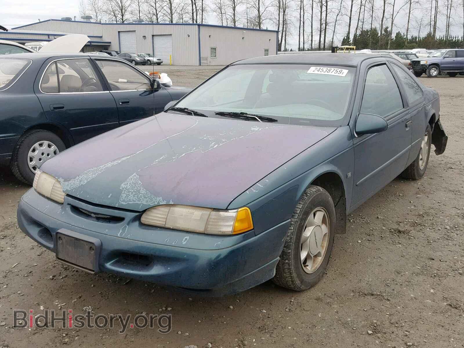 1994 FORD TBIRD - VIN: 1FALP62W7RH207213 - Фото 2