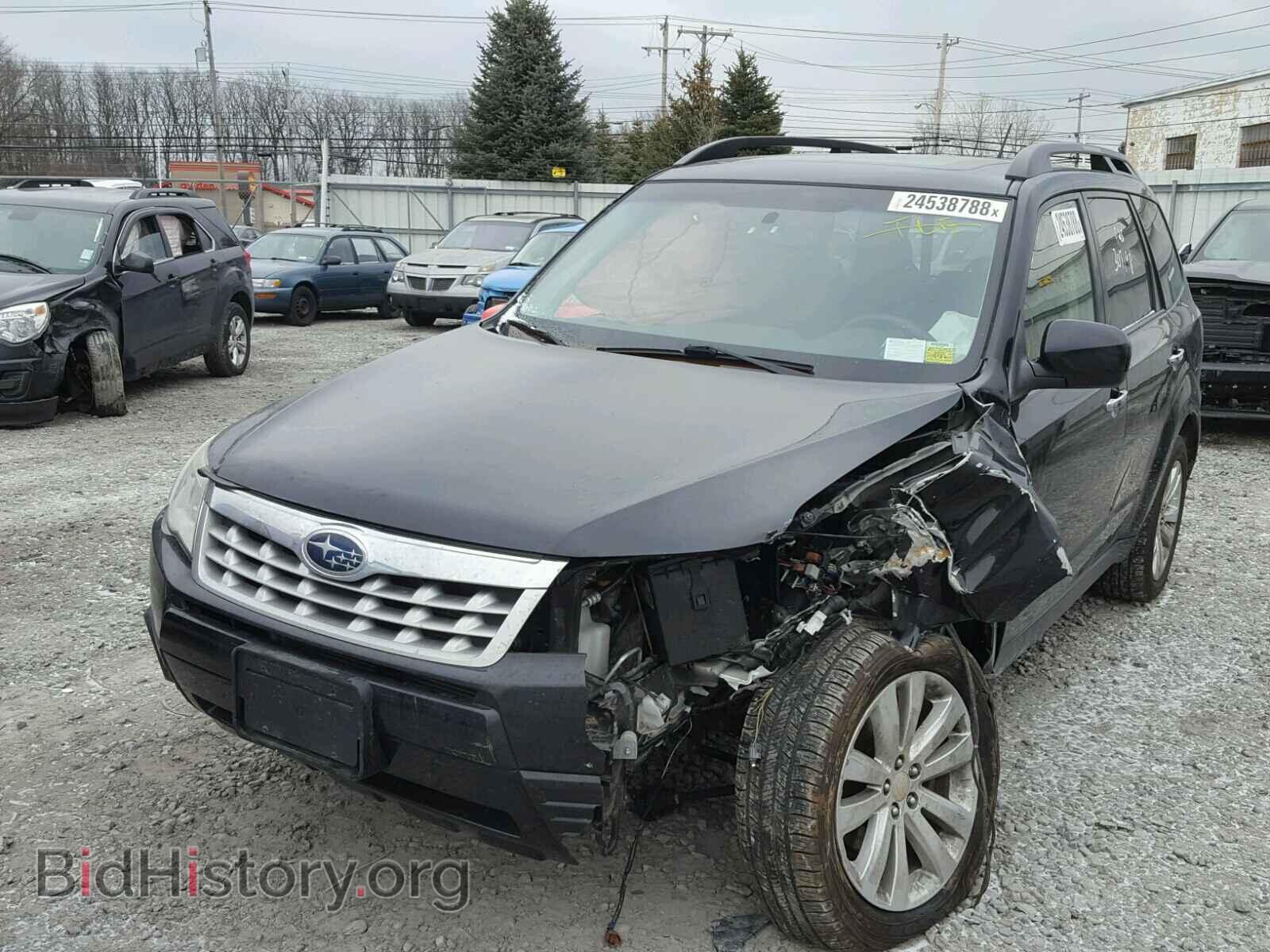 2011 SUBARU FORESTER - VIN: JF2SHAECXBH758895 - Фото 2