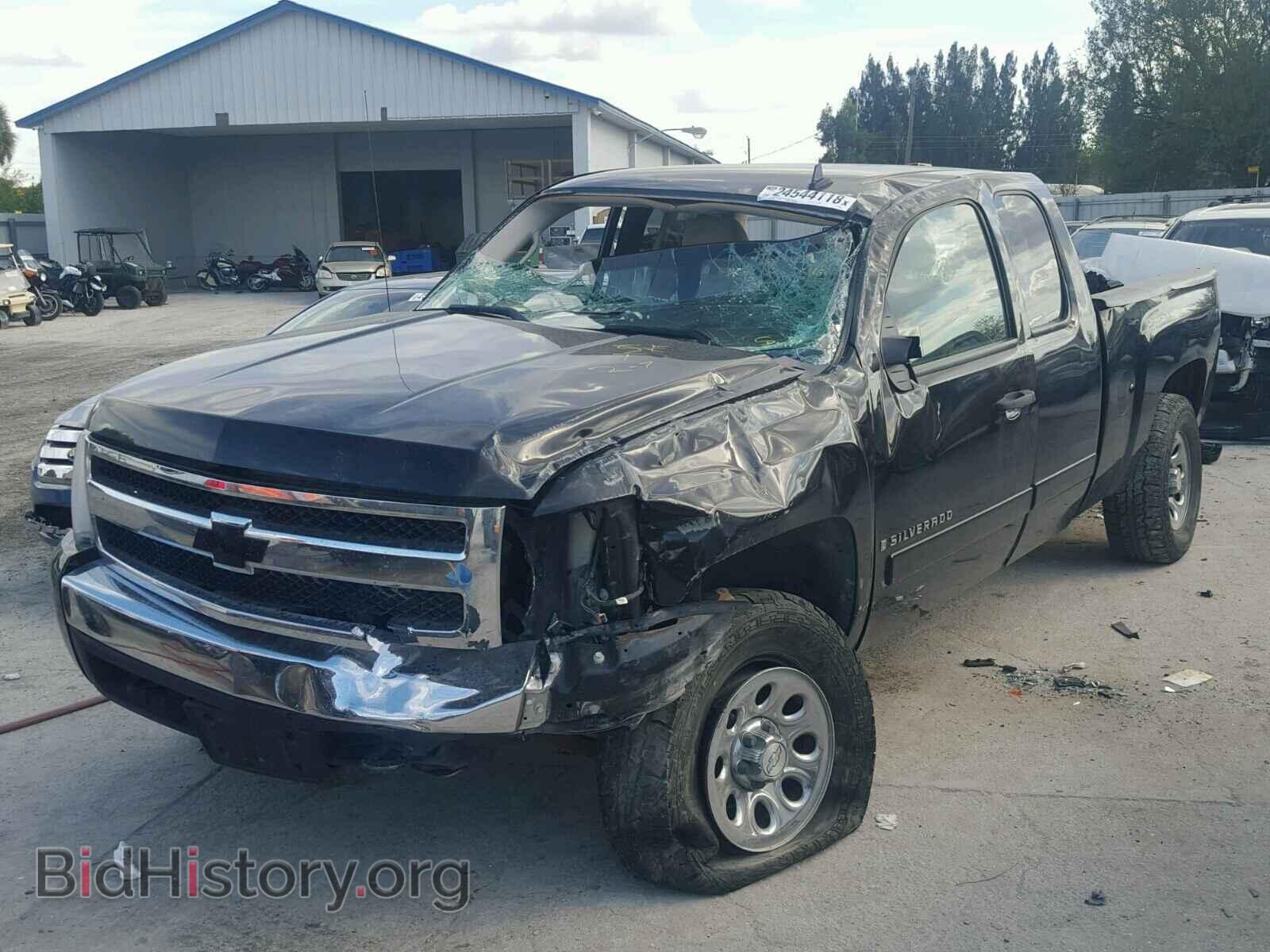 2007 CHEVROLET SILVERADO - VIN: 2GCEK19C971653492 - Фото 2