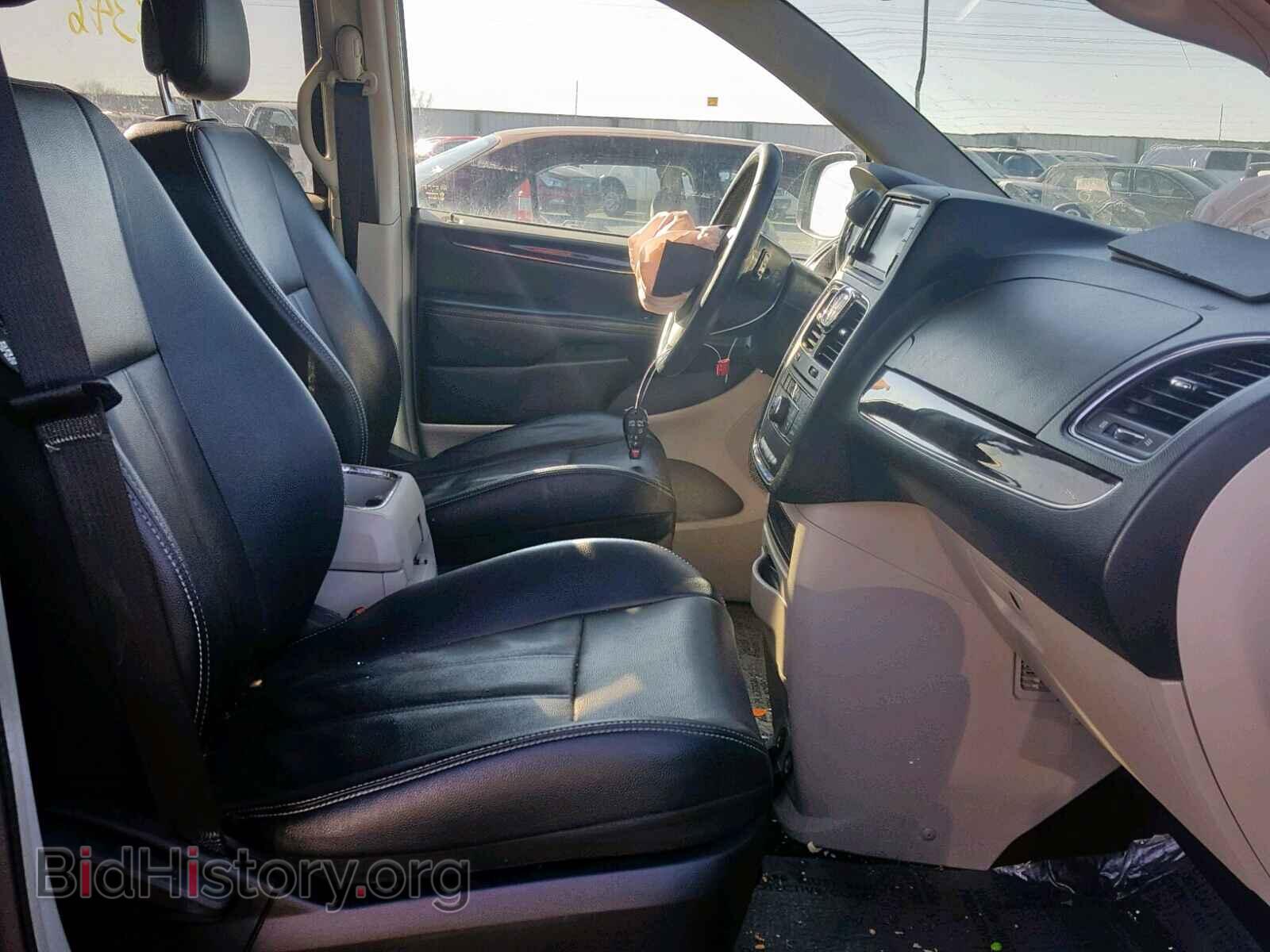 2014 CHRYSLER TOWN & COU - VIN: 2C4RC1BG2ER242946 - Фото 5