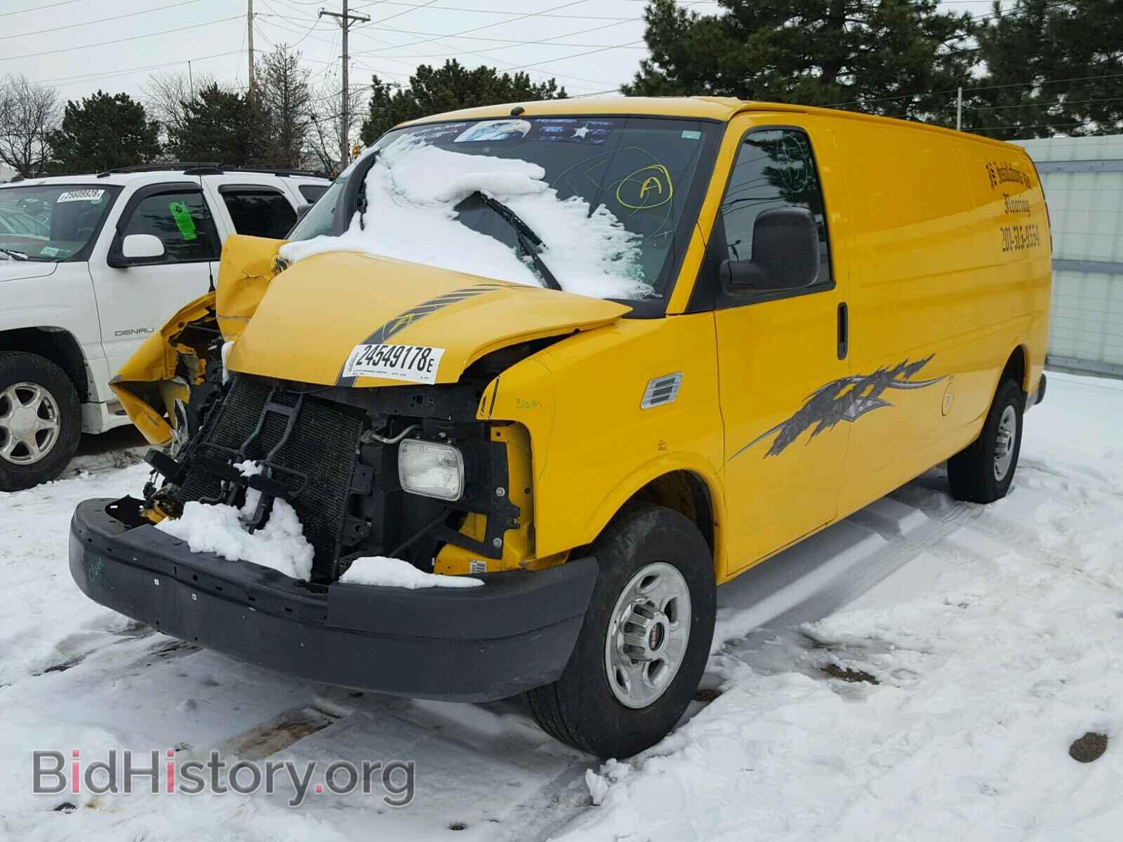 2011 GMC SAVANA - VIN: 1GTW7GCA8B1902430 - Фото 2