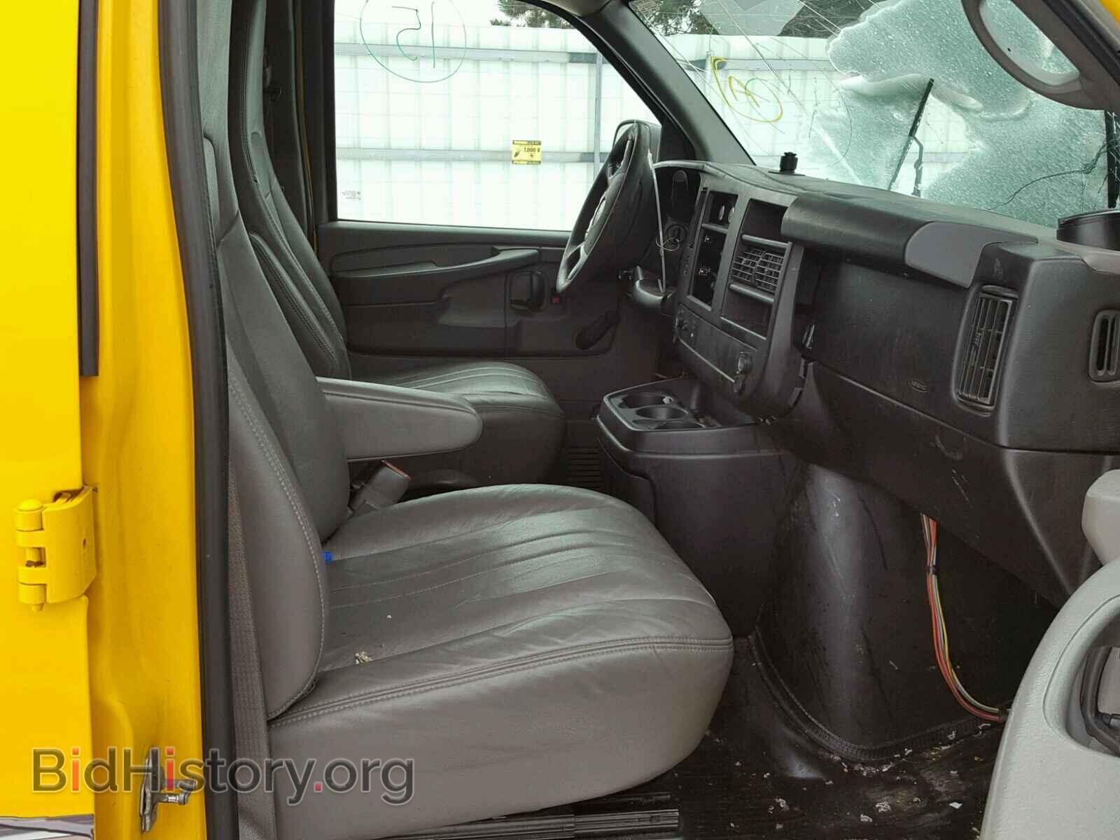 2011 GMC SAVANA - VIN: 1GTW7GCA8B1902430 - Фото 5