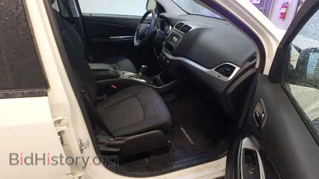 2011 DODGE JOURNEY - VIN: 3D4PH1FG7BT559488 - Фото 5