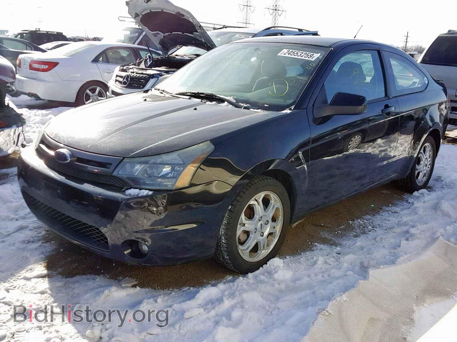 2009 FORD FOCUS - VIN: 1FAHP32N69W165561 - Фото 2