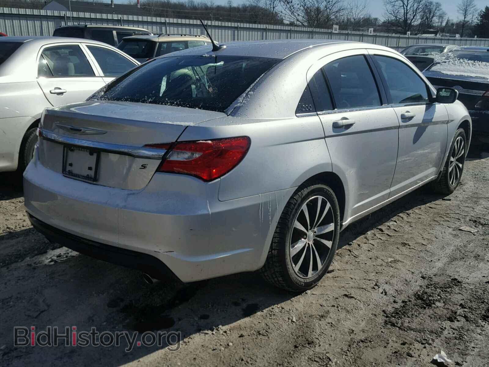 2012 CHRYSLER 200 - VIN: 1C3CCBBG3CN306583 - Фото 4