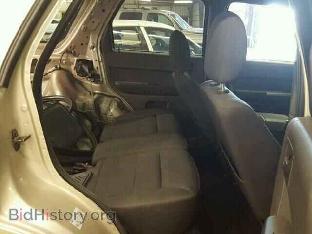 2011 FORD ESCAPE - VIN: 1FMCU9D72BKC38156 - Фото 6