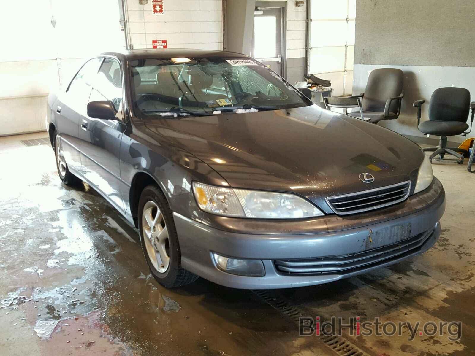 Photo JT8BF28GXY0284705 - LEXUS ES300 2000