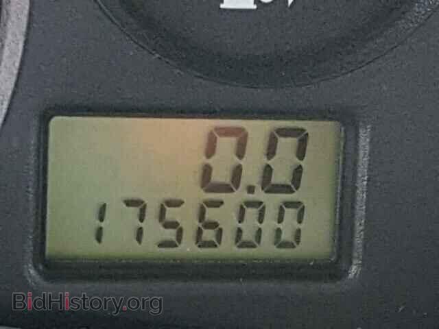 2005 FORD FOCUS - VIN: 1FAFP34NX5W150821 - Photo 8