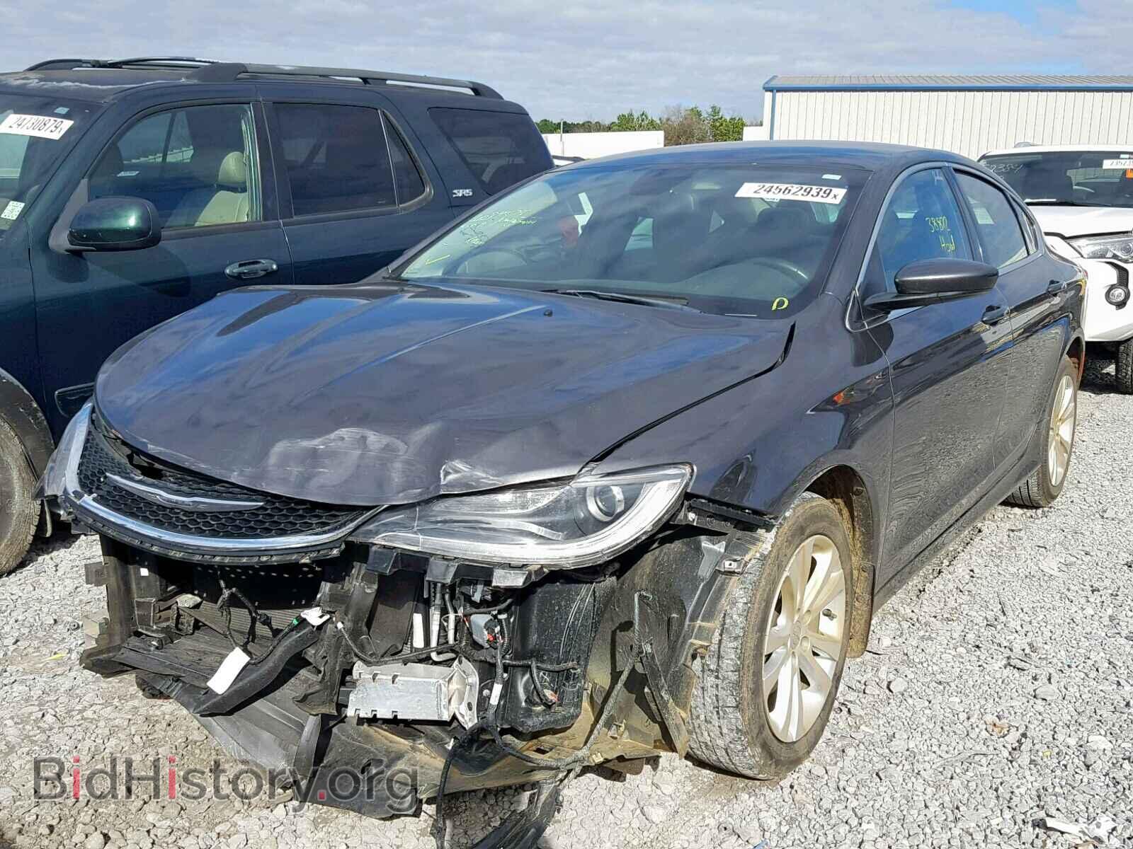 2017 CHRYSLER 200 - VIN: 1C3CCCAB2HN503103 - Photo 2