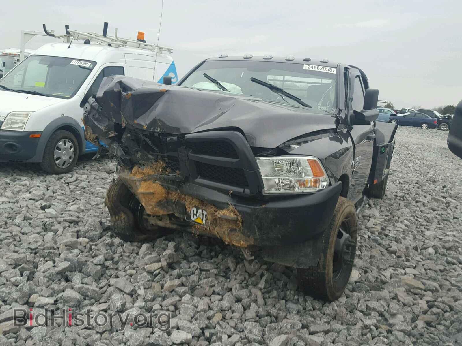 2016 RAM 3500 - VIN: 3C63RRGL8GG242605 - Фото 2