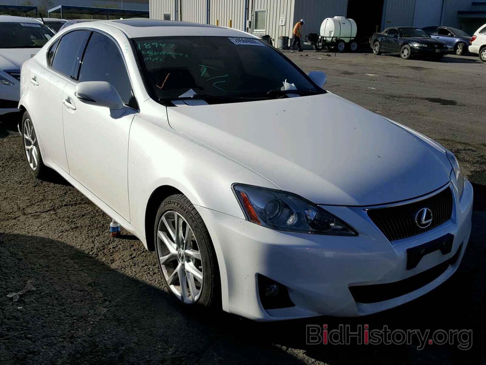 Фотография JTHBF5C2XB5153653 - LEXUS IS250 2011