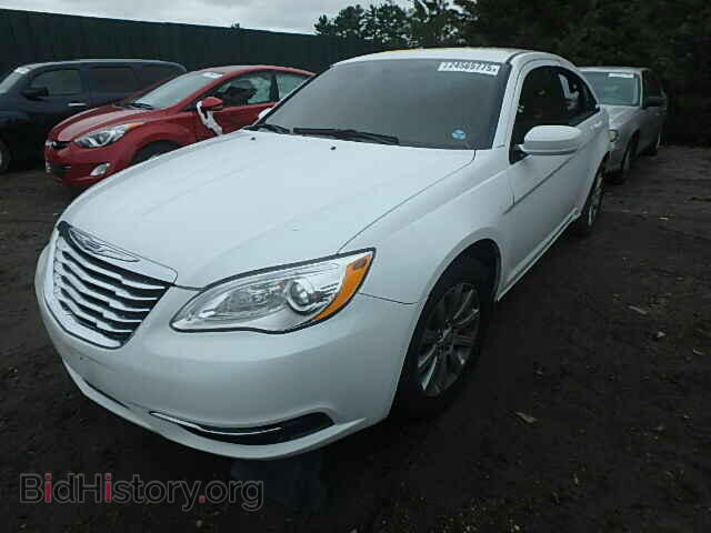 2013 CHRYSLER 200 - VIN: 1C3CCBBB1DN570908 - Фото 2