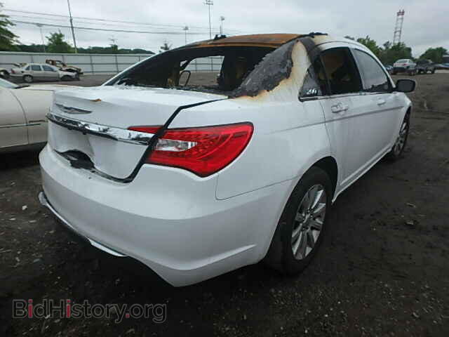 2013 CHRYSLER 200 - VIN: 1C3CCBBB1DN570908 - Фото 4