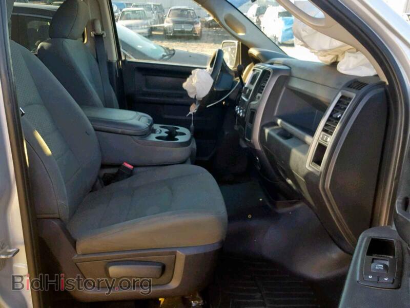 2015 RAM 1500 ST (VIN 1C6RR7FT4FS607031) — фото 5 из 10