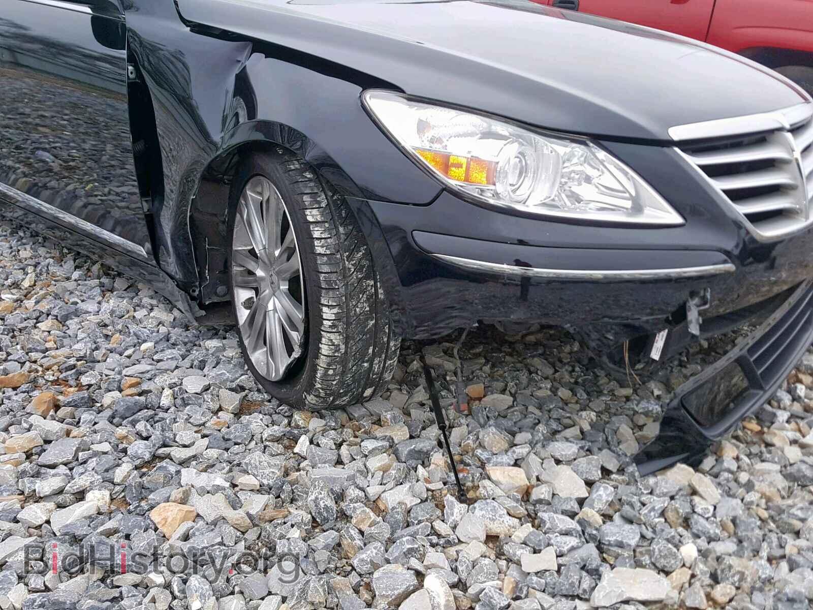 2011 HYUNDAI GENESIS - VIN: KMHGC4DF8BU116209 - Фото 9