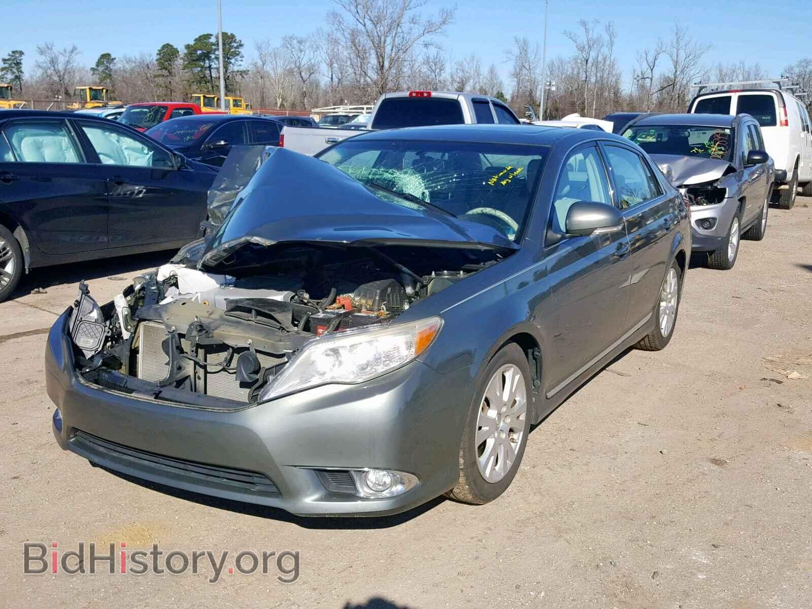 2011 TOYOTA AVALON - VIN: 4T1BK3DBXBU384568 - Фото 2