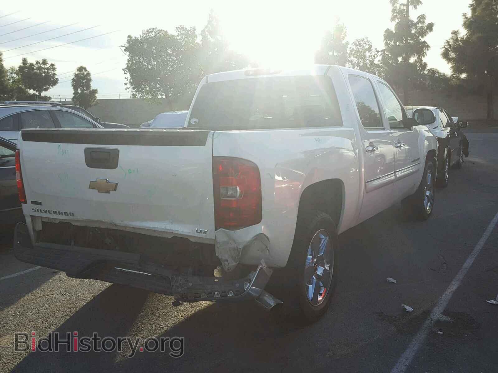 2011 CHEVROLET SILVERADO - VIN: 3GCPCTE08BG143079 - Photo 4