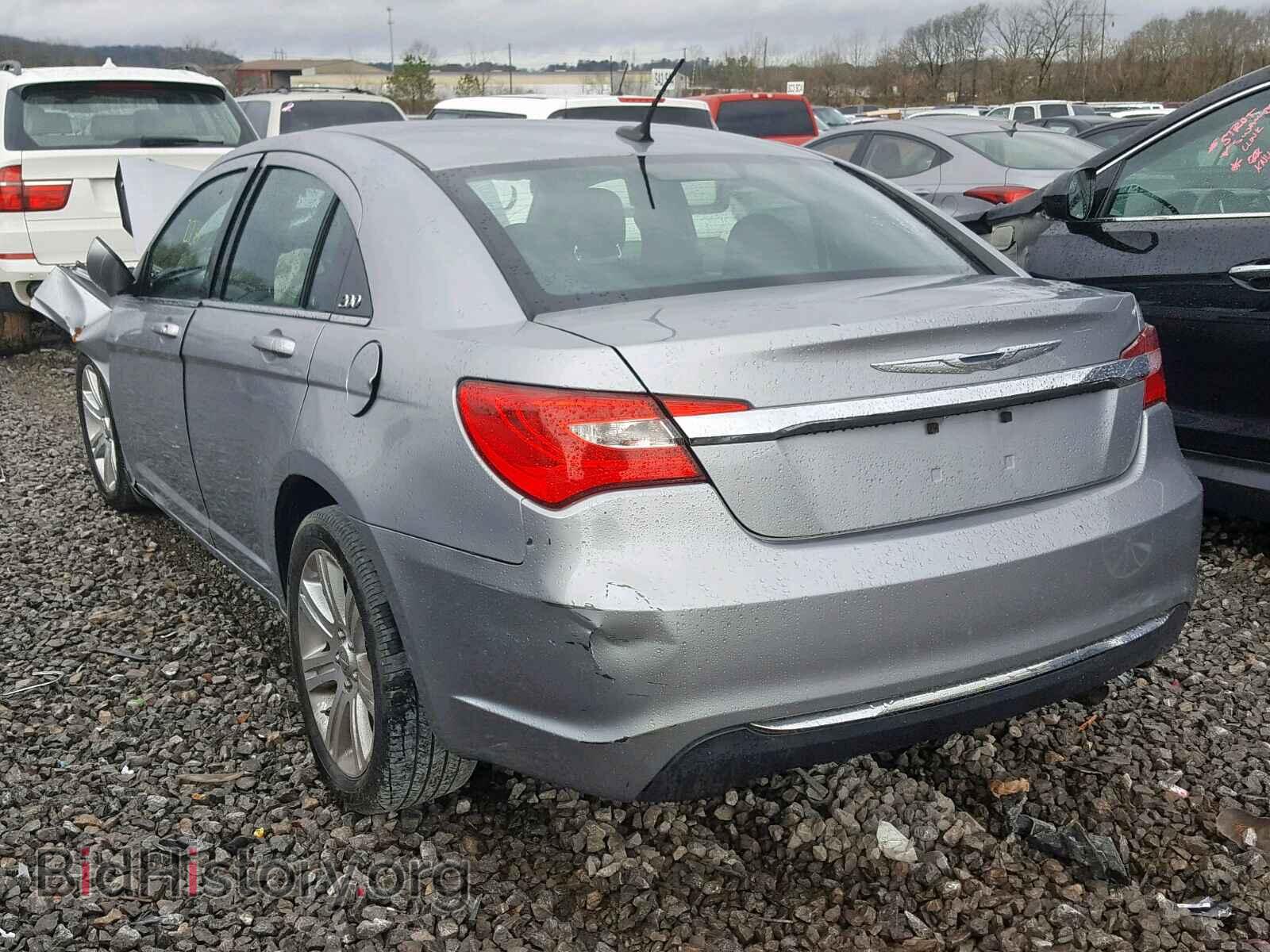 2013 CHRYSLER 200 - VIN: 1C3CCBAB7DN704709 - Фото 3
