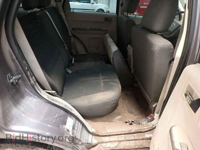 2011 FORD ESCAPE - VIN: 1FMCU0C70BKB45827 - Фото 6